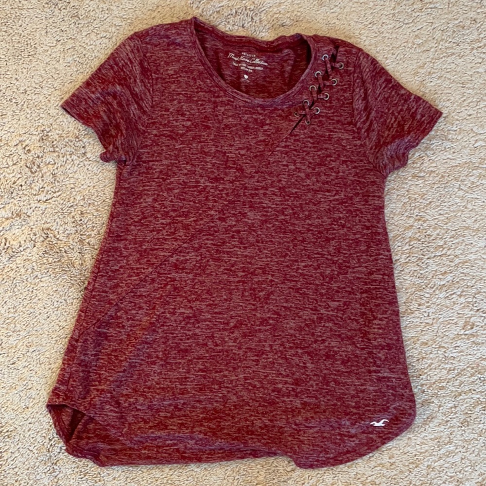 Hollister Burgundy Short Sleeve